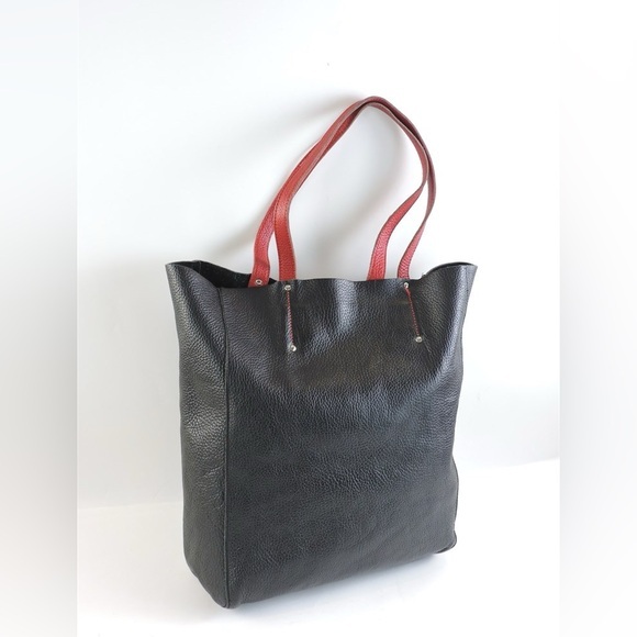 Roots Canada Genuine Leather Black Tote Bag with Red Handles - NWOT SO SOFT - Picture 1 of 11